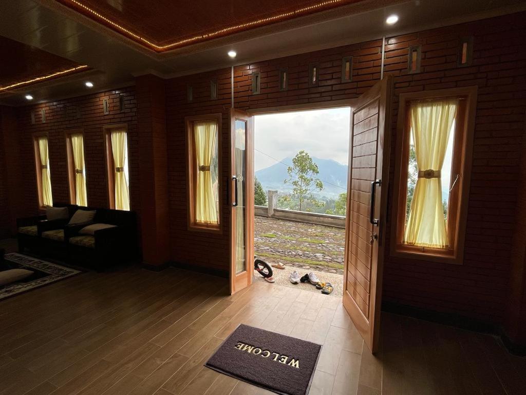 Villa Rumah Bata Agrowisata Kopeng Gunungsari Exterior photo