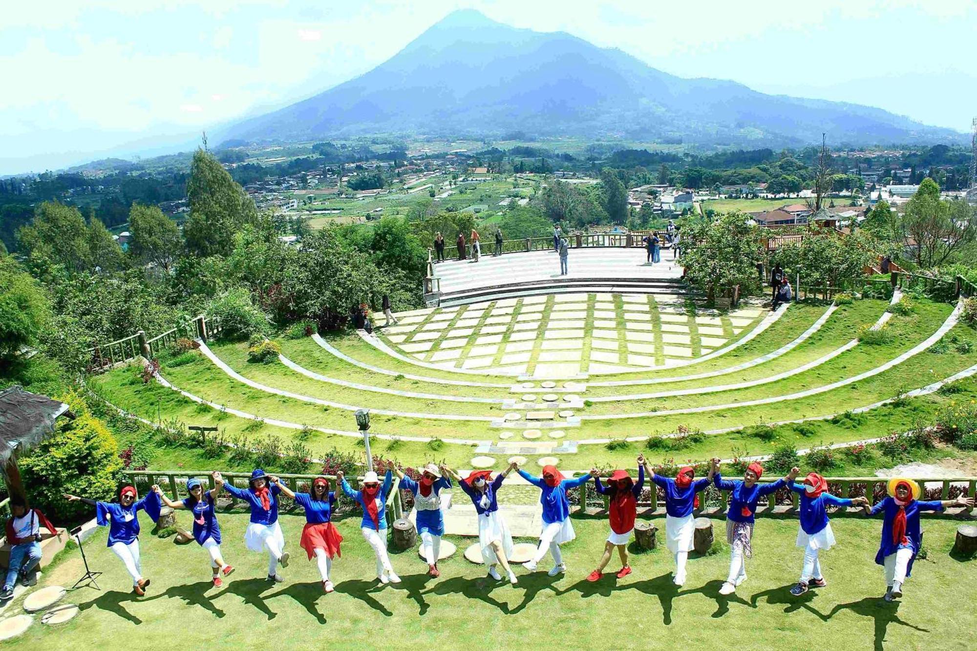 Villa Rumah Bata Agrowisata Kopeng Gunungsari Exterior photo
